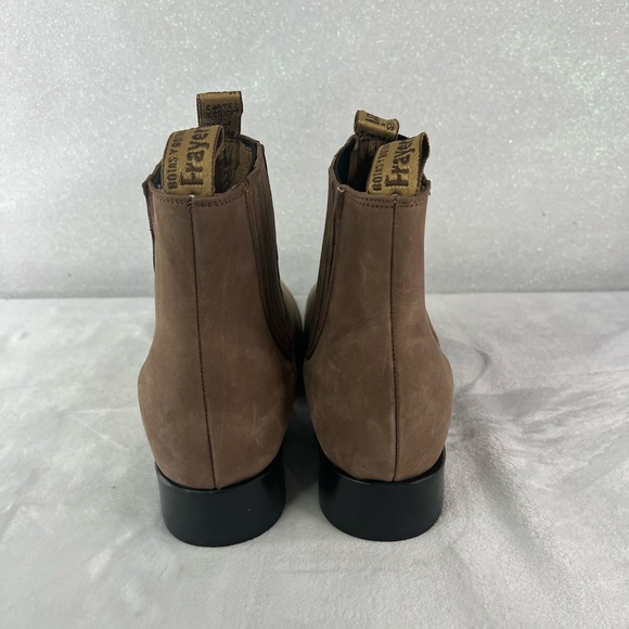 Mens boots size 9 - Picture 2 of 7